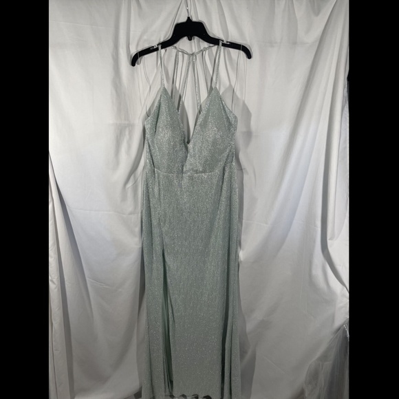 NWD Aidan by Aidan Mattox Metallic Textured Slit Gown in Celadon Silver - Picture 8 of 13